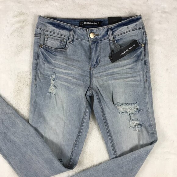 DOLLHOUSE Light Wash Distressed Skinny Jeans NWT 29 - Picture 5 of 10